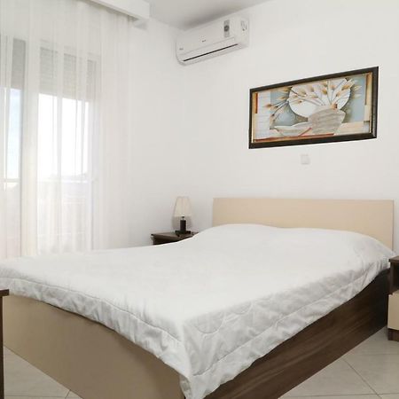 Sinanis Family Apartments Keramoti  Bagian luar foto