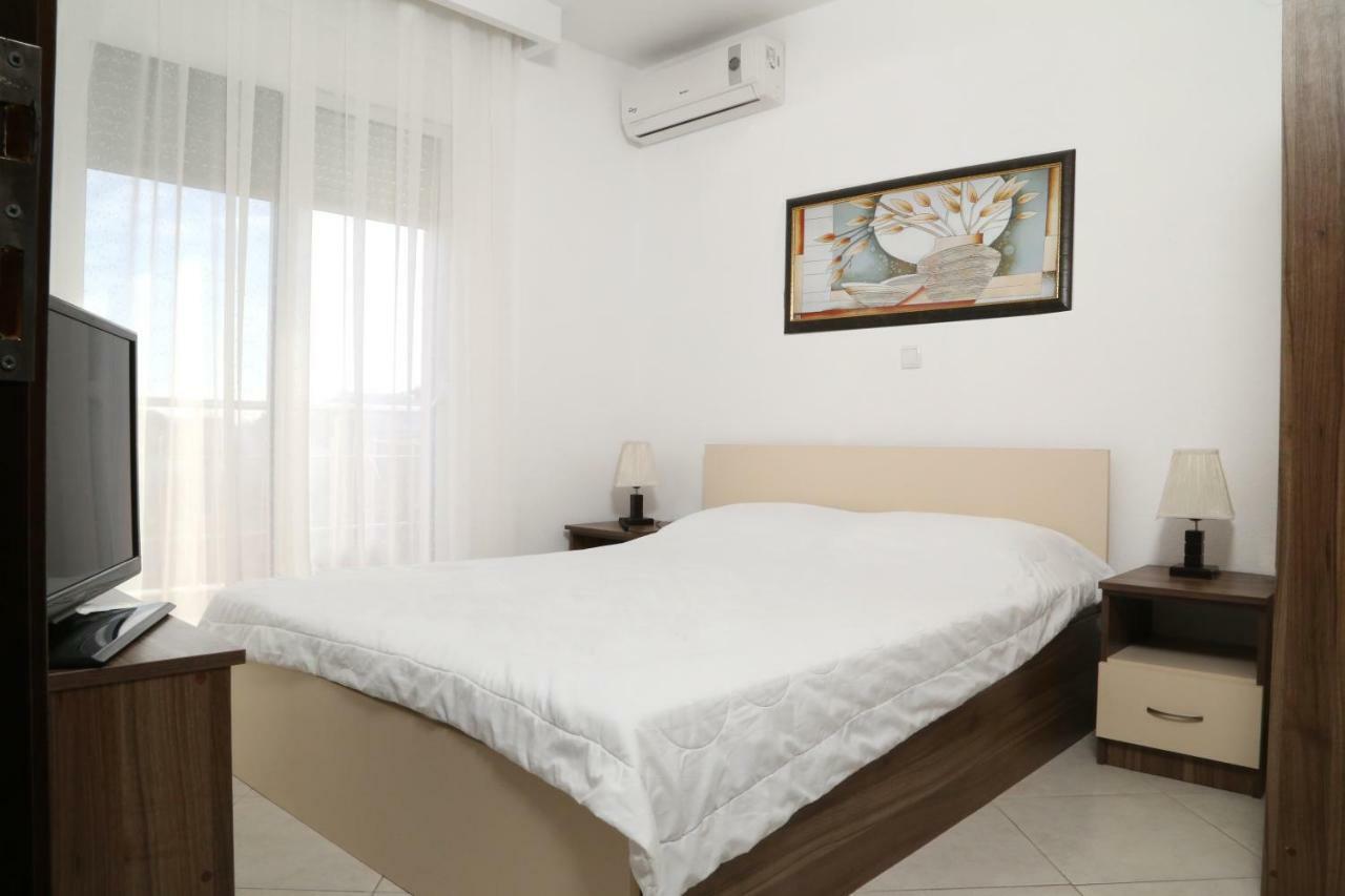 Sinanis Family Apartments Keramoti  Bagian luar foto