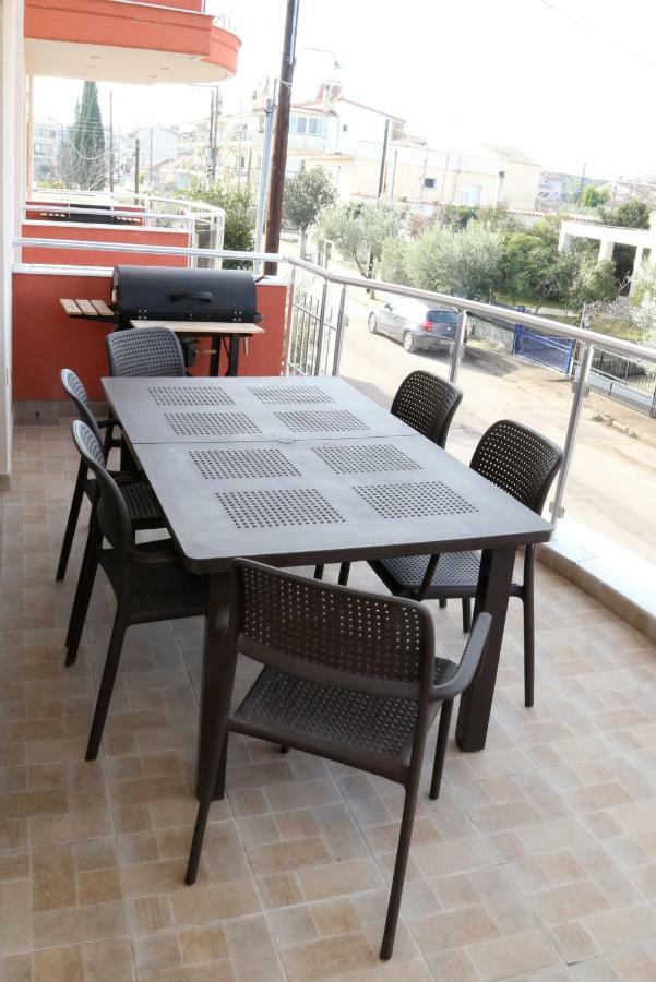 Sinanis Family Apartments Keramoti  Bagian luar foto